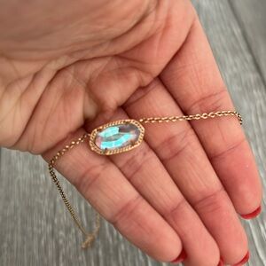 Kendra Scott necklace